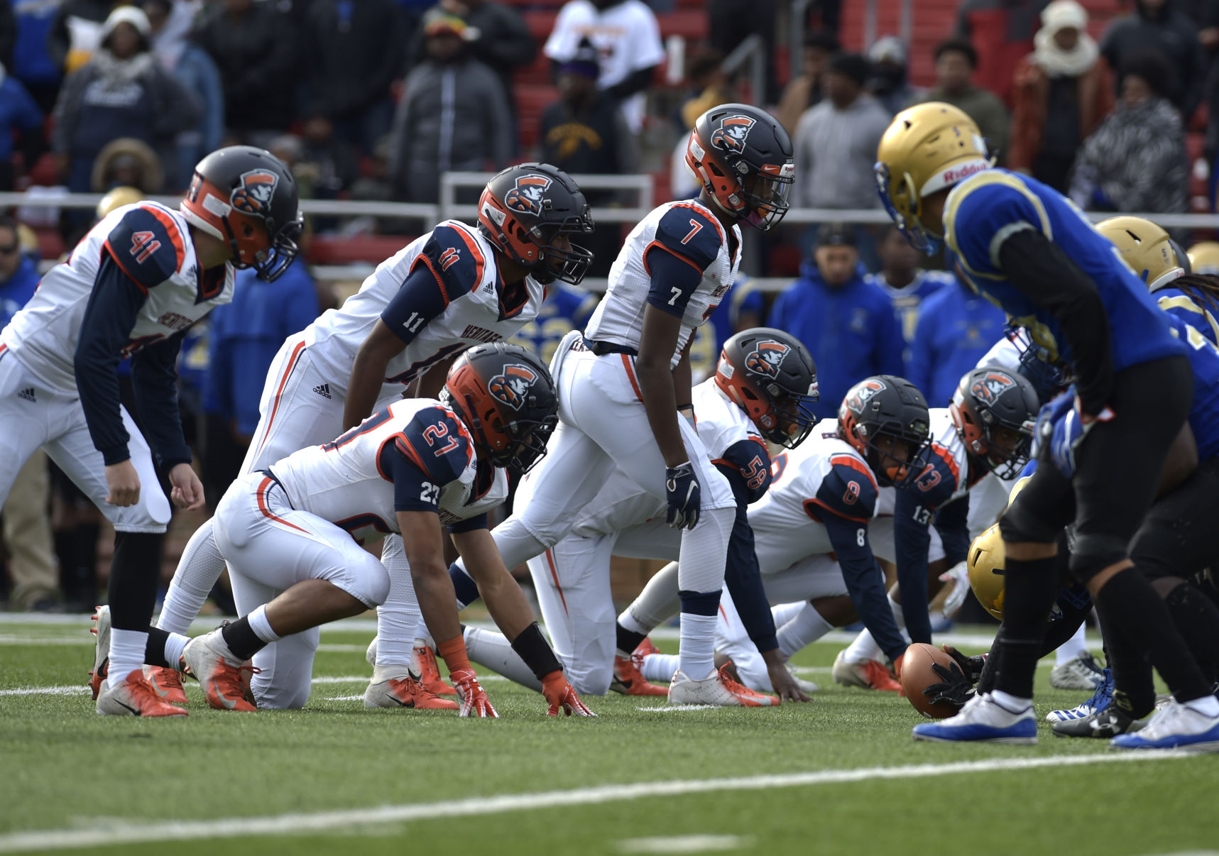 LNA 12092018 Heritge High Wins45.JPG